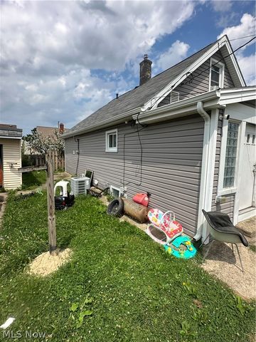 6306 Flowerdale Avenue, Cleveland, OH 44144