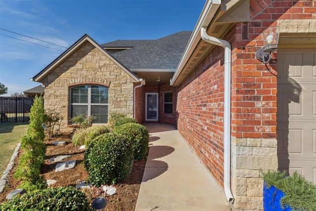 8421 NW 126th Street, Oklahoma City, OK 73142