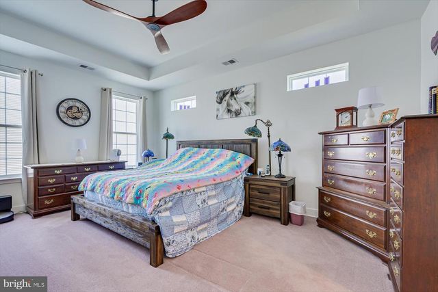 25 STARLIGHT DR, Monroe Township, NJ 08831