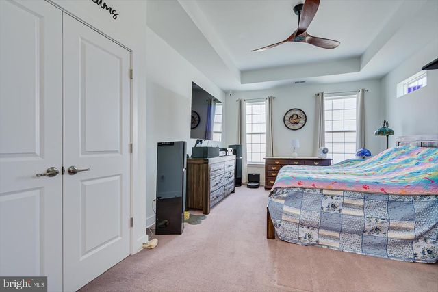 25 STARLIGHT DR, Monroe Township, NJ 08831