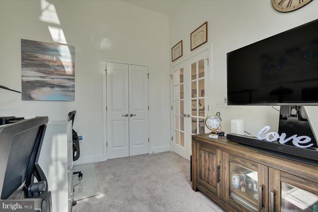 25 STARLIGHT DR, Monroe Township, NJ 08831