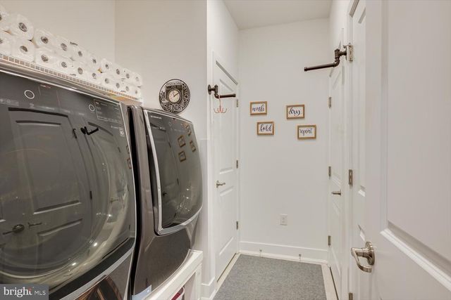 25 STARLIGHT DR, Monroe Township, NJ 08831