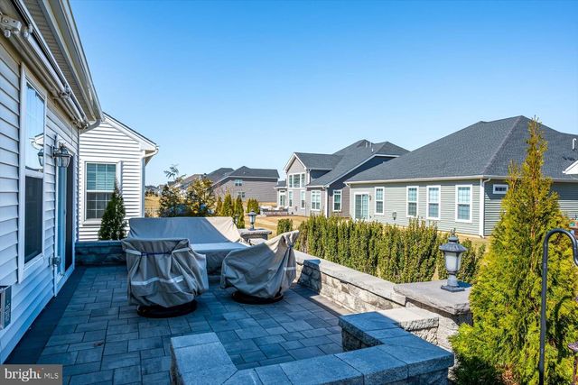 25 STARLIGHT DR, Monroe Township, NJ 08831