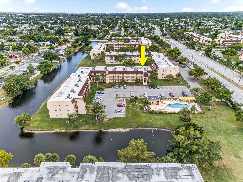2900 N Pine Island Rd 312, Sunrise, FL 33322