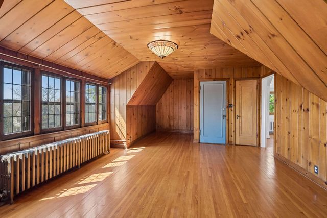 3535 Irving Avenue S, Minneapolis, MN 55408