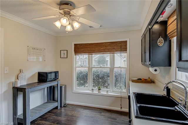 125 Dolley Madison Road A, Greensboro, NC 27410