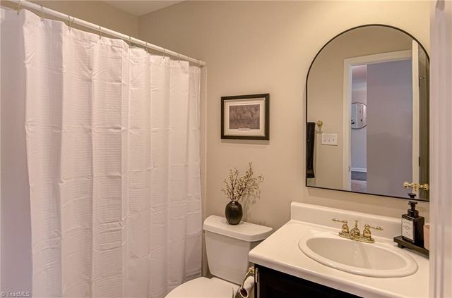 125 Dolley Madison Road A, Greensboro, NC 27410