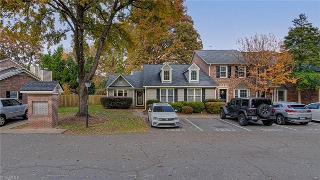 125 Dolley Madison Road A, Greensboro, NC 27410