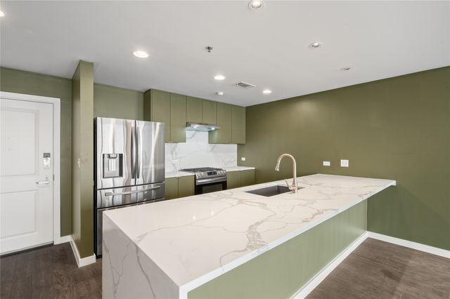 1200 Main Street 909, Dallas, TX 75202