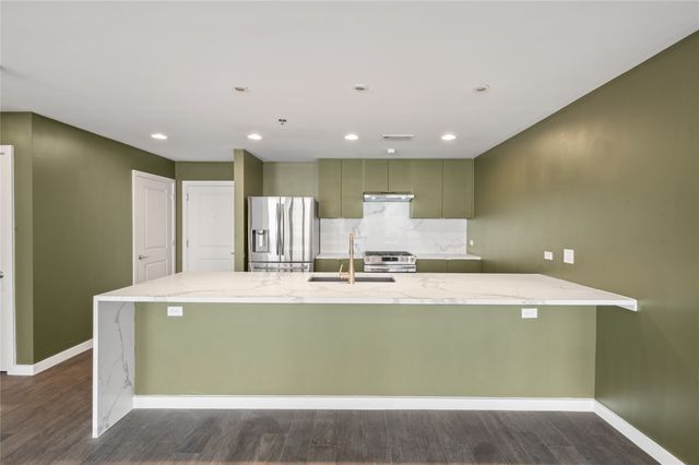 1200 Main Street 909, Dallas, TX 75202