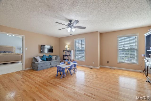 103 Perennial Court, Dardenne Prairie, MO 63368
