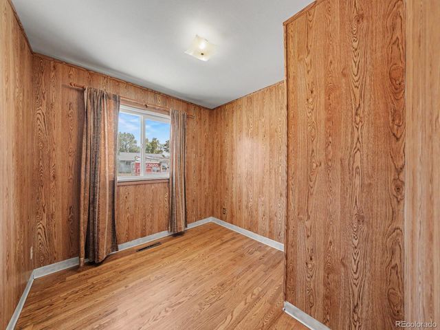 32 Dudley Avenue, Colorado Springs, CO 80909