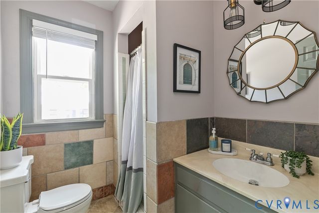 4223 Roundhill Dr, Chesterfield, VA 23832