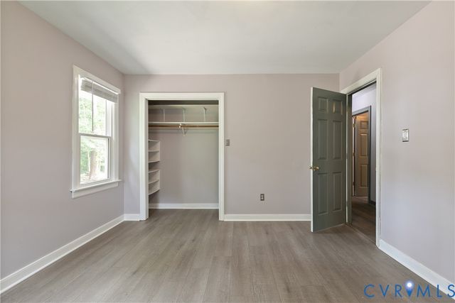 4223 Roundhill Dr, Chesterfield, VA 23832