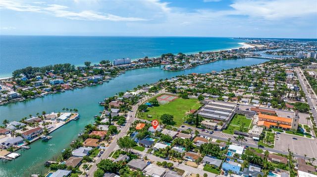 490 82ND AVENUE, St Pete Beach, FL 33706