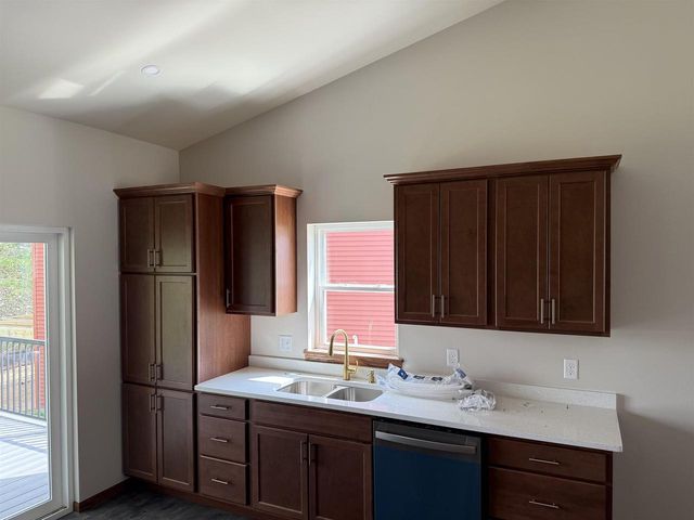 1062 Armida Court, Reedsburg, WI 53959