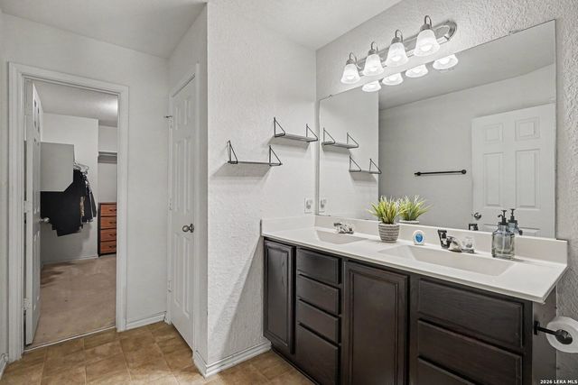 7602 PALOMINO CV, San Antonio, TX 78244