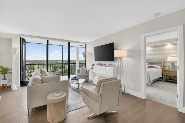 6845 Willow Wood Drive 3061, Boca Raton, FL 33434