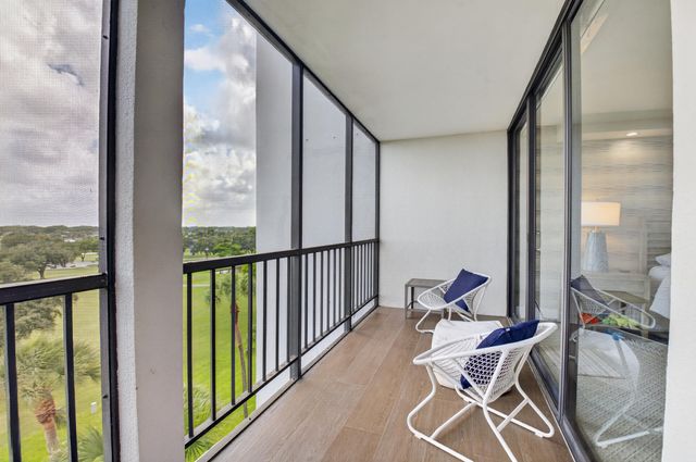 6845 Willow Wood Drive 3061, Boca Raton, FL 33434