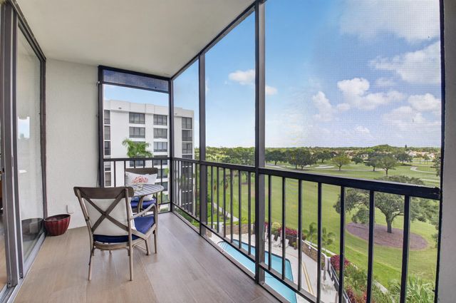 6845 Willow Wood Drive 3061, Boca Raton, FL 33434