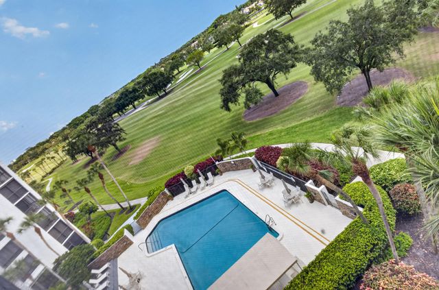 6845 Willow Wood Drive 3061, Boca Raton, FL 33434