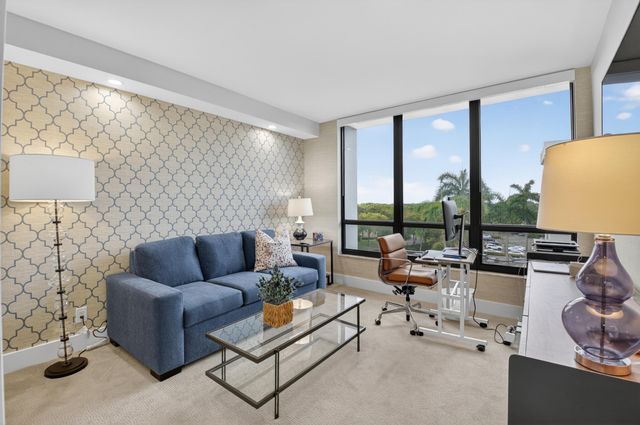 6845 Willow Wood Drive 3061, Boca Raton, FL 33434