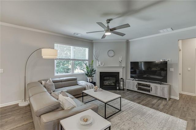 5915 Screech Owl Drive, Flowery Branch, GA 30542
