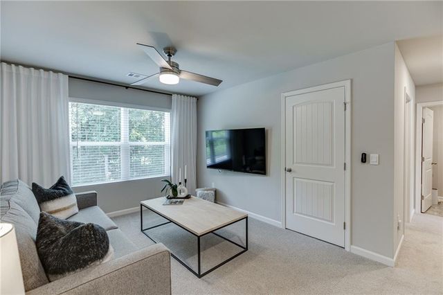 5915 Screech Owl Drive, Flowery Branch, GA 30542