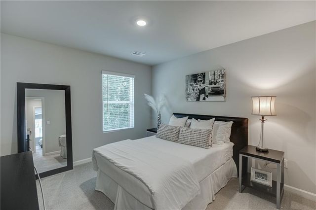 5915 Screech Owl Drive, Flowery Branch, GA 30542