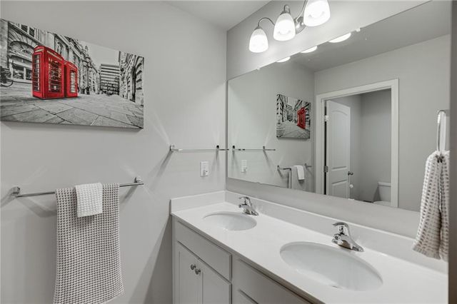 5915 Screech Owl Drive, Flowery Branch, GA 30542