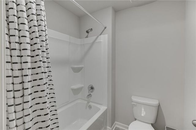 5915 Screech Owl Drive, Flowery Branch, GA 30542