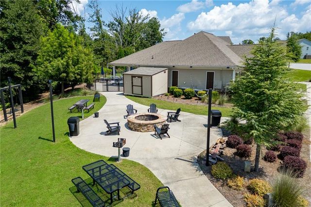 5915 Screech Owl Drive, Flowery Branch, GA 30542
