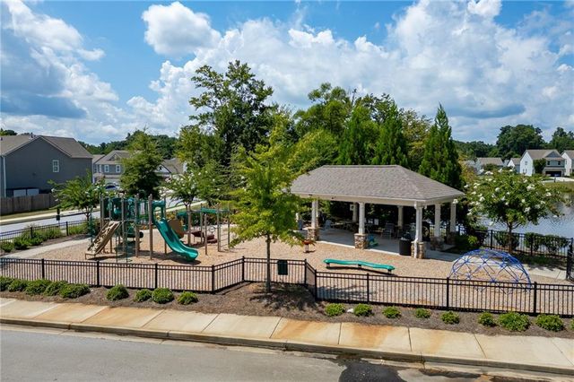 5915 Screech Owl Drive, Flowery Branch, GA 30542