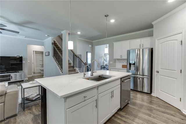 5915 Screech Owl Drive, Flowery Branch, GA 30542