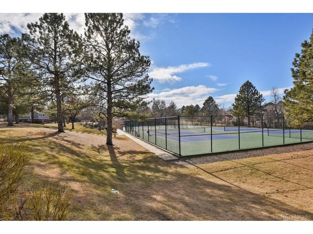 2916 W Long Cir D, Littleton, CO 80120