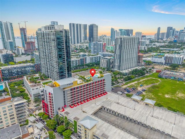 90 NE 32 1013, Miami, FL 33137