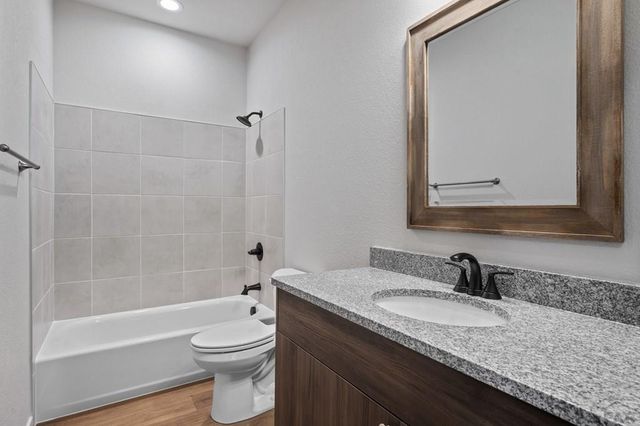 916 E Platteville Blvd, Pueblo West, CO 81007