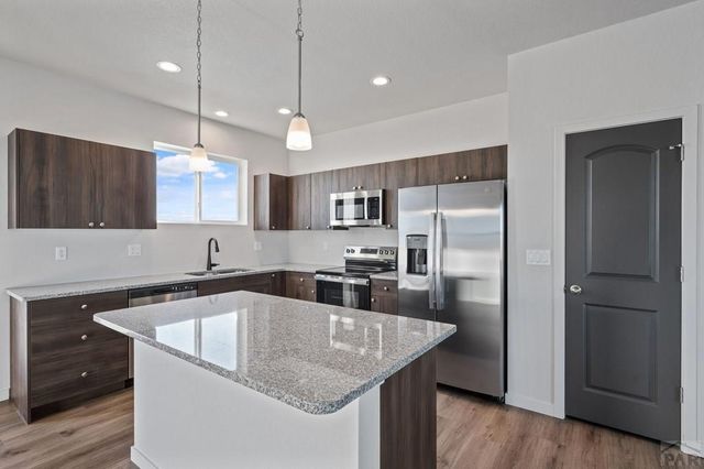 916 E Platteville Blvd, Pueblo West, CO 81007