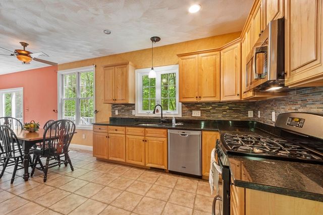 4 Forest Street, Georgetown, MA 01833