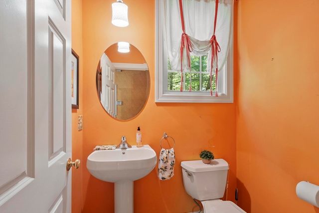 4 Forest Street, Georgetown, MA 01833