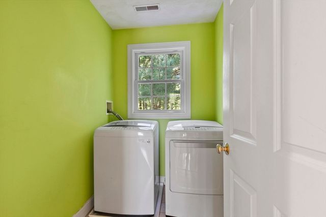 4 Forest Street, Georgetown, MA 01833