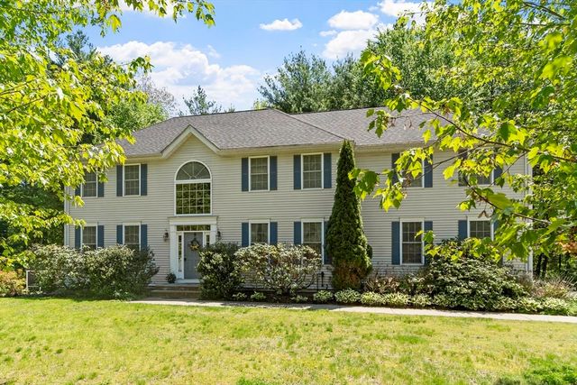 4 Forest Street, Georgetown, MA 01833