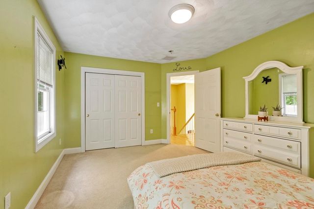 4 Forest Street, Georgetown, MA 01833