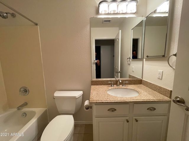 4709 E Abraham Lane, Phoenix, AZ 85050