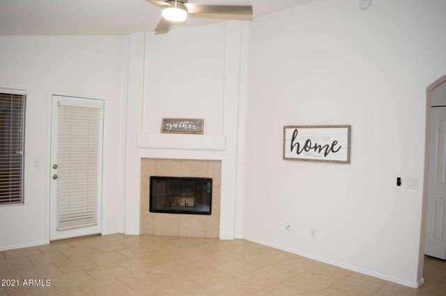 4709 E Abraham Lane, Phoenix, AZ 85050
