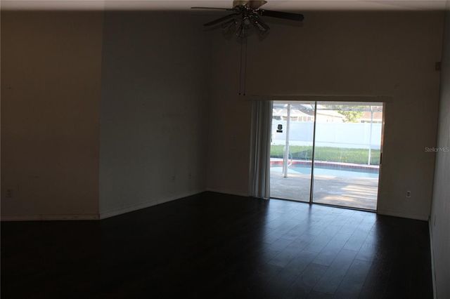 11111 BLOOMINGTON DRIVE, Tampa, FL 33635