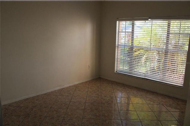 11111 BLOOMINGTON DRIVE, Tampa, FL 33635