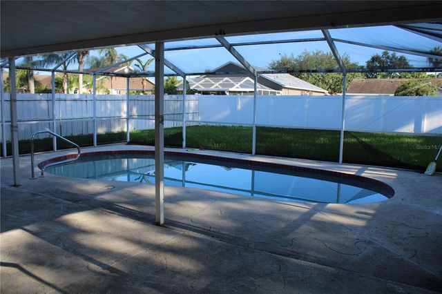 11111 BLOOMINGTON DRIVE, Tampa, FL 33635