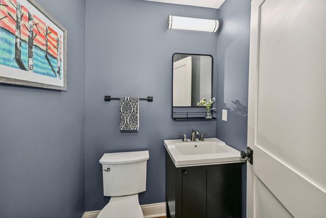 12515 Elmhurst PARKWAY, Elm Grove, WI 53122