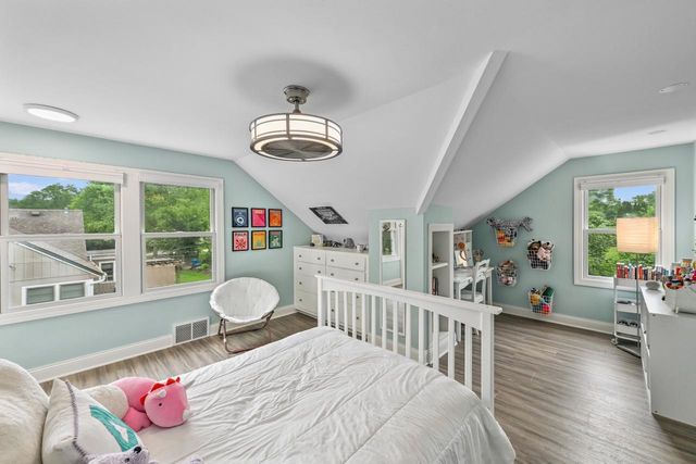 12515 Elmhurst PARKWAY, Elm Grove, WI 53122